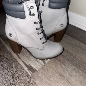 Timberland Women's Gray and Dark Gray Heeled Boots
